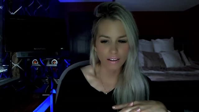 Gallery image thumbnail from Cora9's myfreecams stream on, 06/21/2023, 05:07 image 14 of 20
