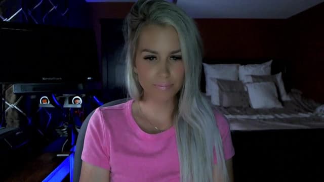Gallery image thumbnail from Cora9's myfreecams stream on, 07/18/2023, 04:53 image 3 of 20