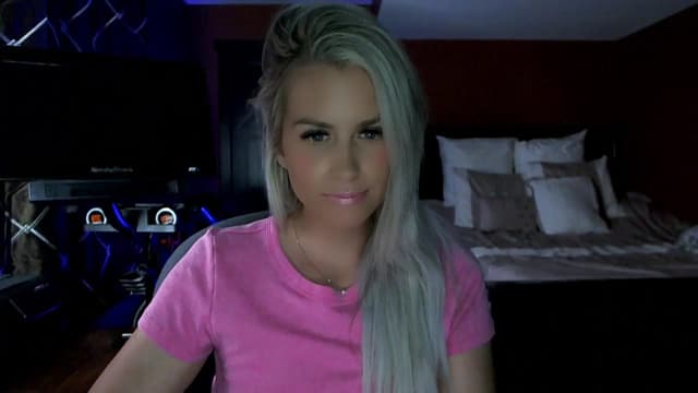 Gallery image thumbnail from Cora9's myfreecams stream on, 07/18/2023, 04:53 image 17 of 20