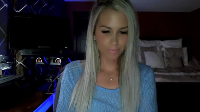 Gallery image thumbnail from Cora9's myfreecams stream on, 07/21/2023, 05:23 image 14 of 20