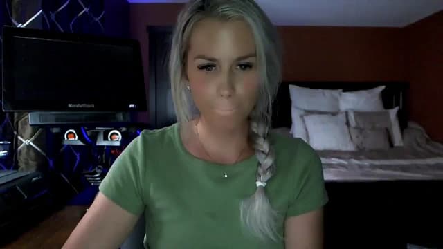 Gallery image thumbnail from Cora9's myfreecams stream on, 07/26/2023, 06:09 image 19 of 20