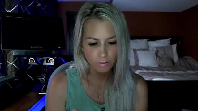 Gallery image thumbnail from Cora9's myfreecams stream on, 08/01/2023, 04:36 image 18 of 20