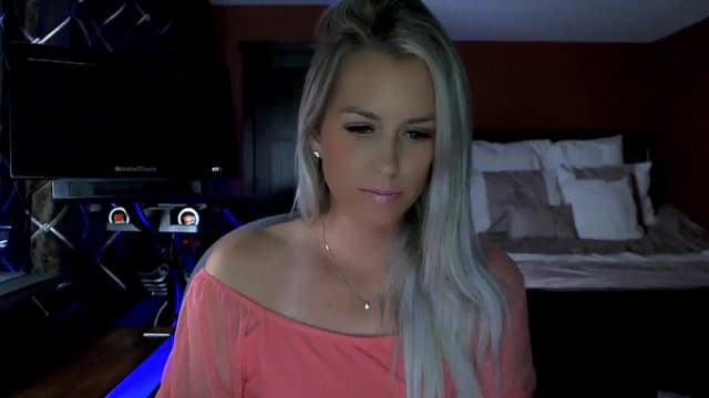 Gallery image thumbnail from Cora9's myfreecams stream on, 08/11/2023, 04:16 image 14 of 20