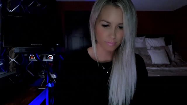 Gallery image thumbnail from Cora9's myfreecams stream on, 08/18/2023, 05:40 image 19 of 20