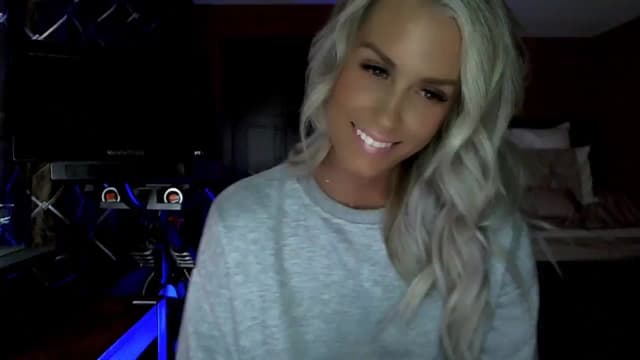 Gallery image thumbnail from Cora9's myfreecams stream on, 08/19/2023, 05:23 image 13 of 20
