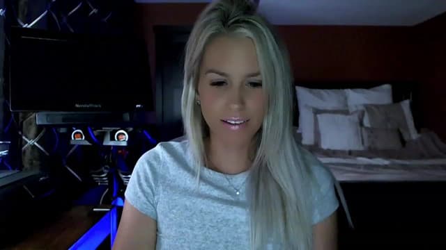 Gallery image thumbnail from Cora9's myfreecams stream on, 08/23/2023, 05:54 image 5 of 20