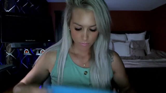 Gallery image thumbnail from Cora9's myfreecams stream on, 09/01/2023, 05:07 image 16 of 20