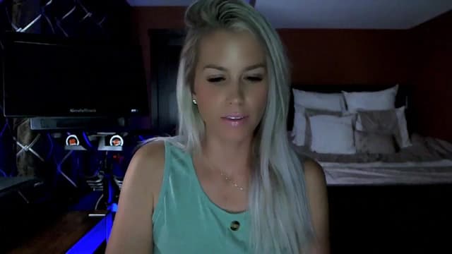 Gallery image thumbnail from Cora9's myfreecams stream on, 09/01/2023, 05:07 image 5 of 20