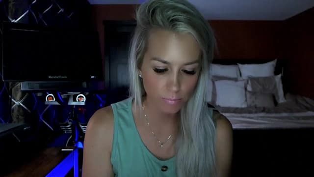 Gallery image thumbnail from Cora9's myfreecams stream on, 09/01/2023, 05:07 image 13 of 20