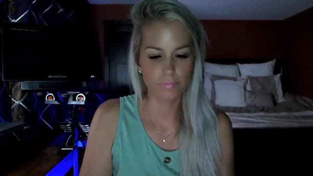 Gallery image thumbnail from Cora9's myfreecams stream on, 09/01/2023, 05:07 image 12 of 20