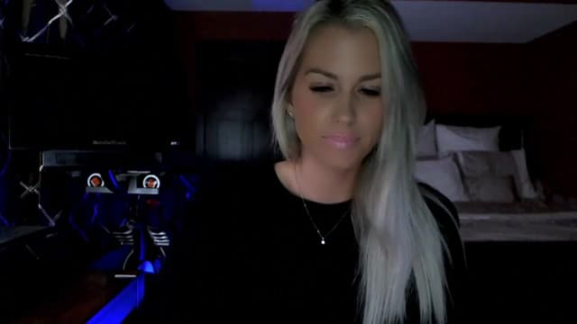 Gallery image thumbnail from Cora9's myfreecams stream on, 09/13/2023, 04:20 image 7 of 20