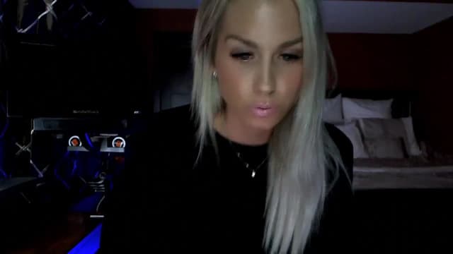 Gallery image thumbnail from Cora9's myfreecams stream on, 09/13/2023, 04:20 image 4 of 20