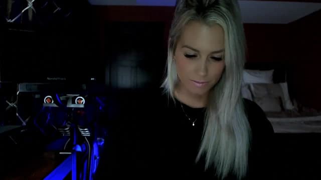 Gallery image thumbnail from Cora9's myfreecams stream on, 09/13/2023, 04:20 image 16 of 20