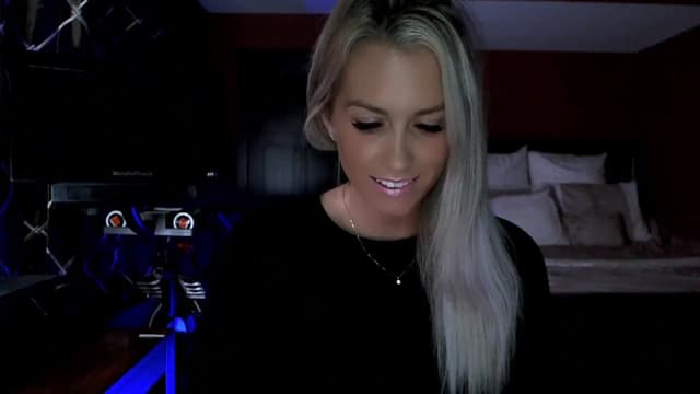 Gallery image thumbnail from Cora9's myfreecams stream on, 09/13/2023, 04:20 image 11 of 20