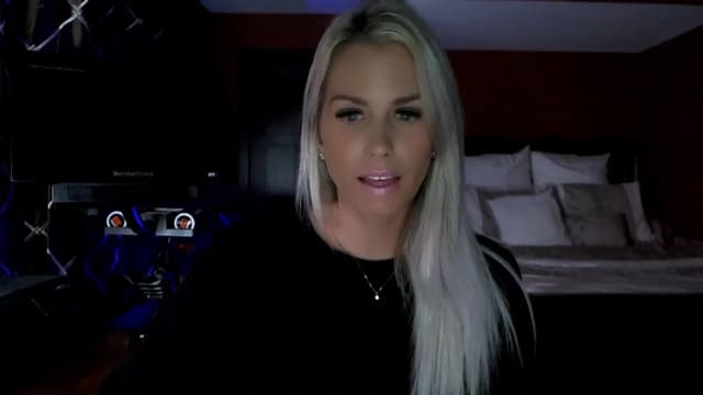 Gallery image thumbnail from Cora9's myfreecams stream on, 09/13/2023, 04:20 image 1 of 20