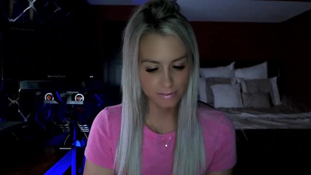 Gallery image thumbnail from Cora9's myfreecams stream on, 09/15/2023, 04:44 image 2 of 20