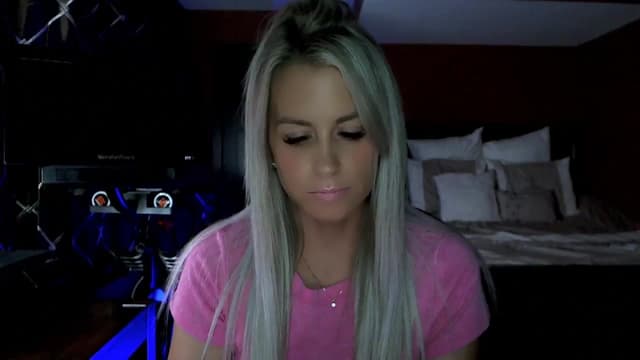 Gallery image thumbnail from Cora9's myfreecams stream on, 09/15/2023, 04:44 image 13 of 20