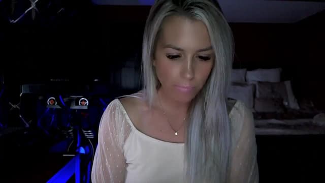 Gallery image thumbnail from Cora9's myfreecams stream on, 09/19/2023, 06:47 image 19 of 20