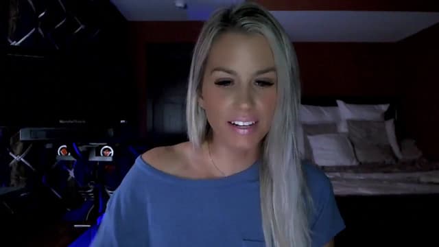 Gallery image thumbnail from Cora9's myfreecams stream on, 09/25/2023, 06:01 image 17 of 20