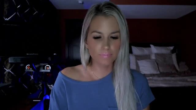 Gallery image thumbnail from Cora9's myfreecams stream on, 09/25/2023, 06:01 image 16 of 20