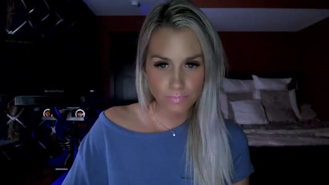 Gallery image thumbnail from Cora9's myfreecams stream on, 09/25/2023, 06:01 image 12 of 20