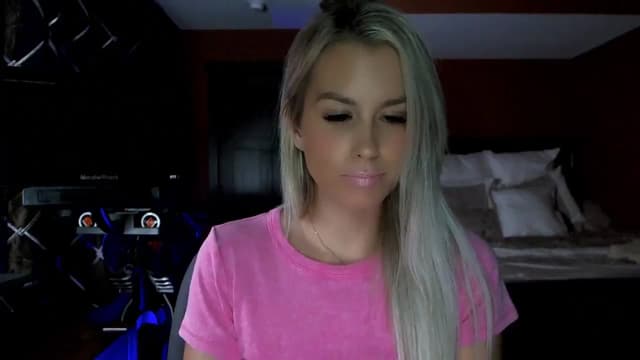 Gallery image thumbnail from Cora9's myfreecams stream on, 09/28/2023, 04:57 image 12 of 20