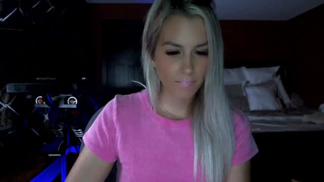 Gallery image thumbnail from Cora9's myfreecams stream on, 09/28/2023, 04:57 image 10 of 20