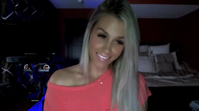 Gallery image thumbnail from Cora9's myfreecams stream on, 10/03/2023, 04:58 image 18 of 20