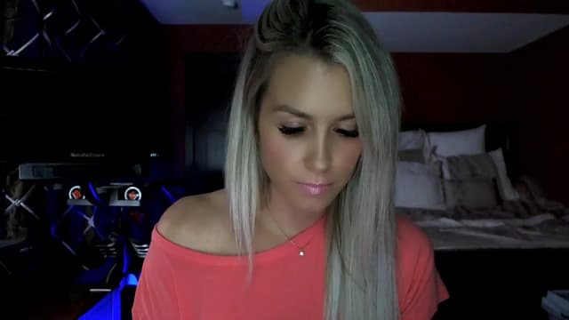 Gallery image thumbnail from Cora9's myfreecams stream on, 10/03/2023, 04:58 image 16 of 20