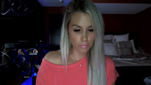 Gallery image thumbnail from Cora9's myfreecams stream on, 10/03/2023, 04:58 image 15 of 20