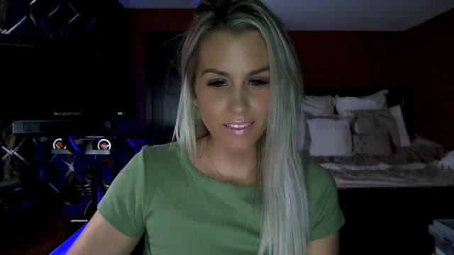 Gallery image thumbnail from Cora9's myfreecams stream on, 10/05/2023, 05:32 image 5 of 20