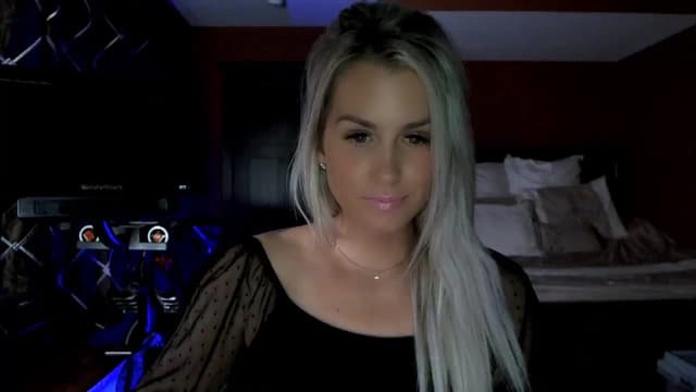 Gallery image thumbnail from Cora9's myfreecams stream on, 10/09/2023, 05:49 image 15 of 20