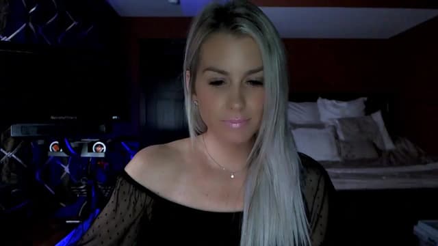 Gallery image thumbnail from Cora9's myfreecams stream on, 10/09/2023, 05:49 image 11 of 20
