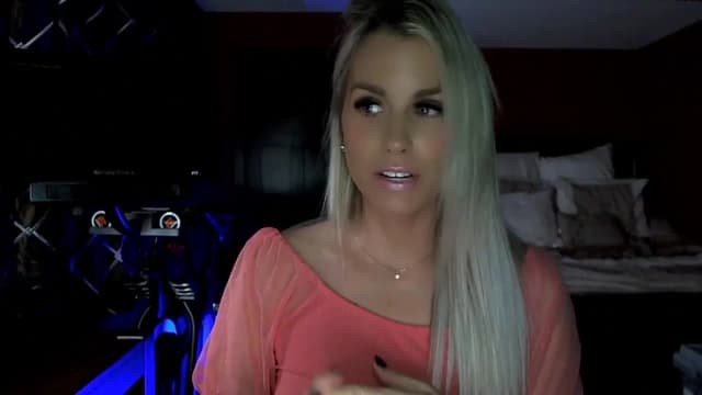 Gallery image thumbnail from Cora9's myfreecams stream on, 10/13/2023, 03:44 image 18 of 20