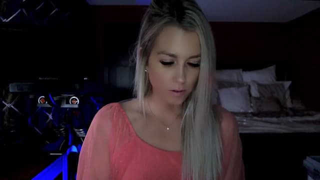 Gallery image thumbnail from Cora9's myfreecams stream on, 10/13/2023, 03:44 image 11 of 20
