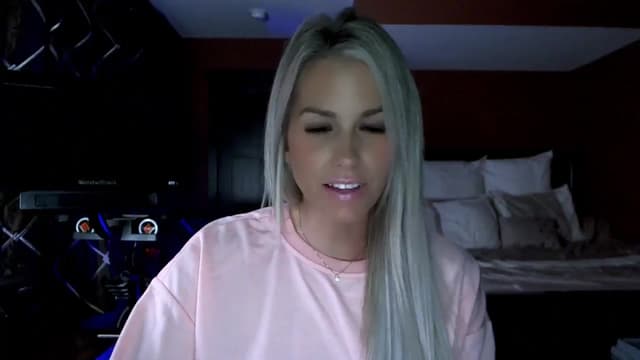 Gallery image thumbnail from Cora9's myfreecams stream on, 10/18/2023, 04:51 image 9 of 20