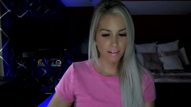 Gallery image thumbnail from Cora9's myfreecams stream on, 10/26/2023, 04:20 image 5 of 20