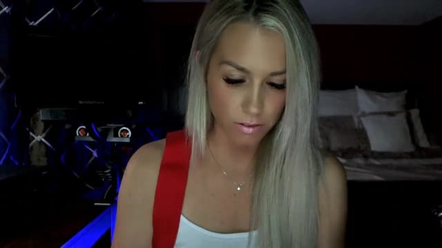 Gallery image thumbnail from Cora9's myfreecams stream on, 11/01/2023, 03:54 image 8 of 20