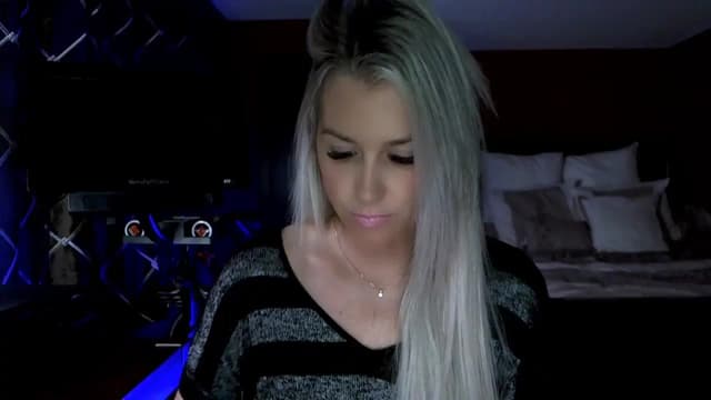 Gallery image thumbnail from Cora9's myfreecams stream on, 11/06/2023, 06:21 image 1 of 20