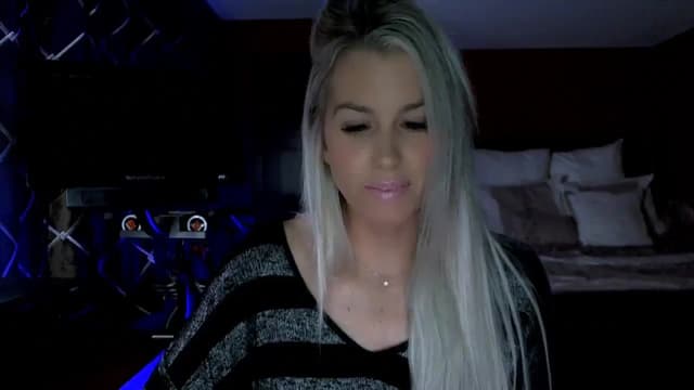 Gallery image thumbnail from Cora9's myfreecams stream on, 11/06/2023, 06:21 image 12 of 20