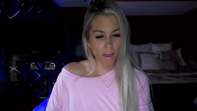 Gallery image thumbnail from Cora9's myfreecams stream on, 11/07/2023, 05:31 image 1 of 20