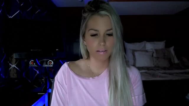 Gallery image thumbnail from Cora9's myfreecams stream on, 11/07/2023, 05:31 image 20 of 20