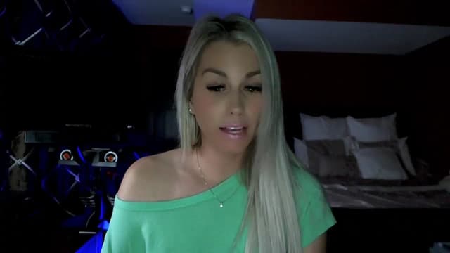 Gallery image thumbnail from Cora9's myfreecams stream on, 11/10/2023, 06:33 image 16 of 20