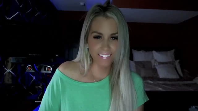 Gallery image thumbnail from Cora9's myfreecams stream on, 11/10/2023, 06:33 image 2 of 20