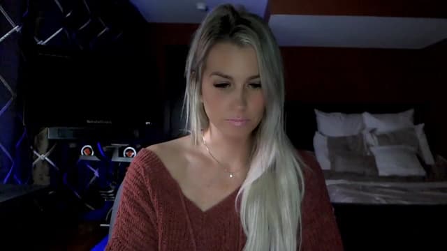 Gallery image thumbnail from Cora9's myfreecams stream on, 11/14/2023, 05:51 image 13 of 20