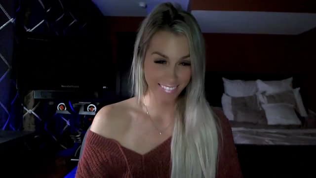 Gallery image thumbnail from Cora9's myfreecams stream on, 11/14/2023, 05:51 image 16 of 20