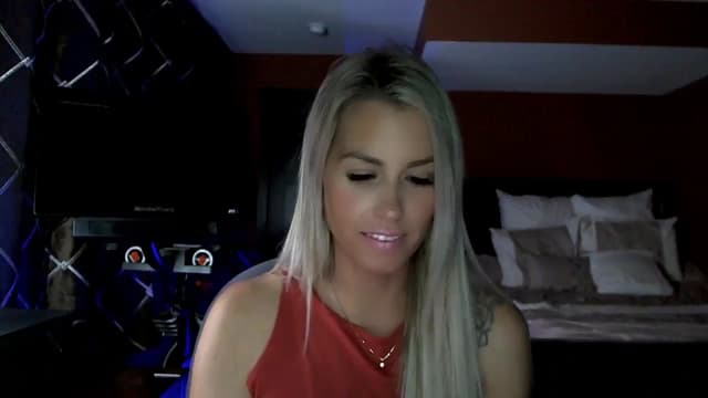 Gallery image thumbnail from Cora9's myfreecams stream on, 11/15/2023, 05:39 image 20 of 20