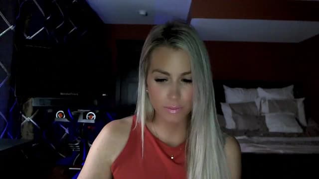 Gallery image thumbnail from Cora9's myfreecams stream on, 11/15/2023, 05:39 image 3 of 20