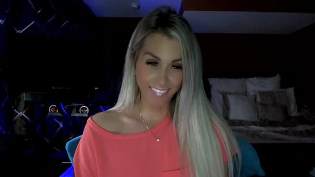 Gallery image thumbnail from Cora9's myfreecams stream on, 11/17/2023, 06:52 image 5 of 20