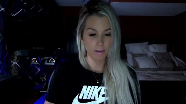 Gallery image thumbnail from Cora9's myfreecams stream on, 11/28/2023, 05:57 image 2 of 20